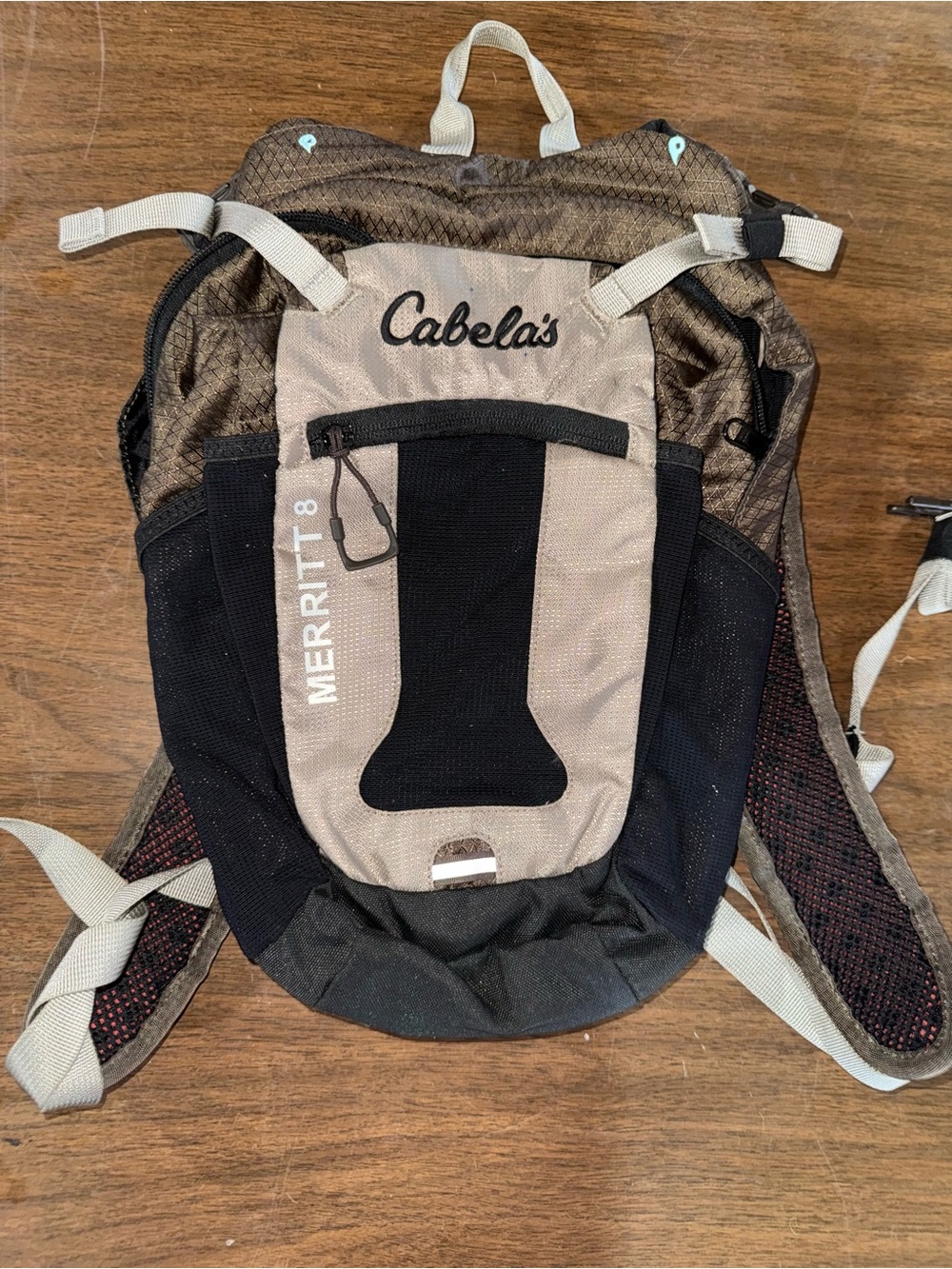 Cabela merit hiking running hydration back pack